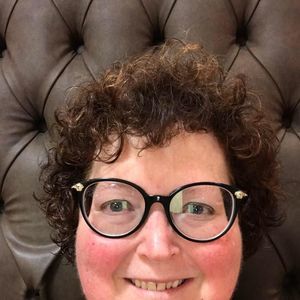 Meet your Posher, Lynn